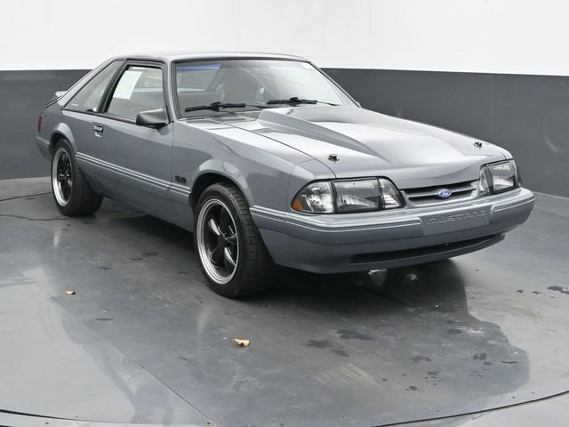 Used 1993 Ford Mustang LX image 2