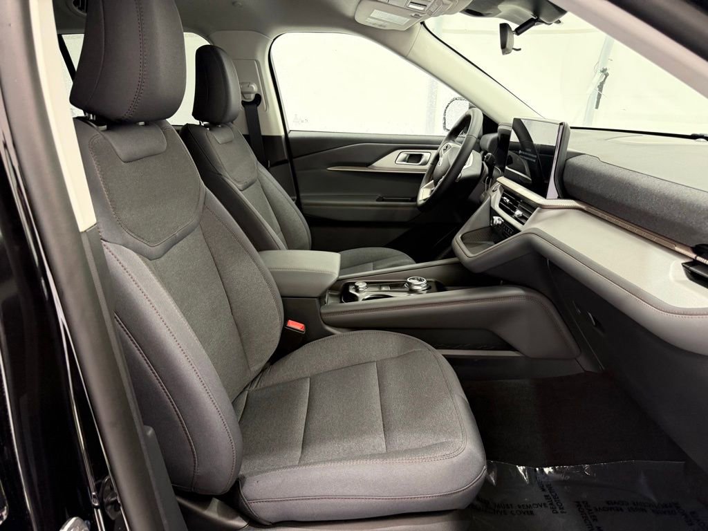 New 2026 Ford Explorer Active AWD/4WD image 23