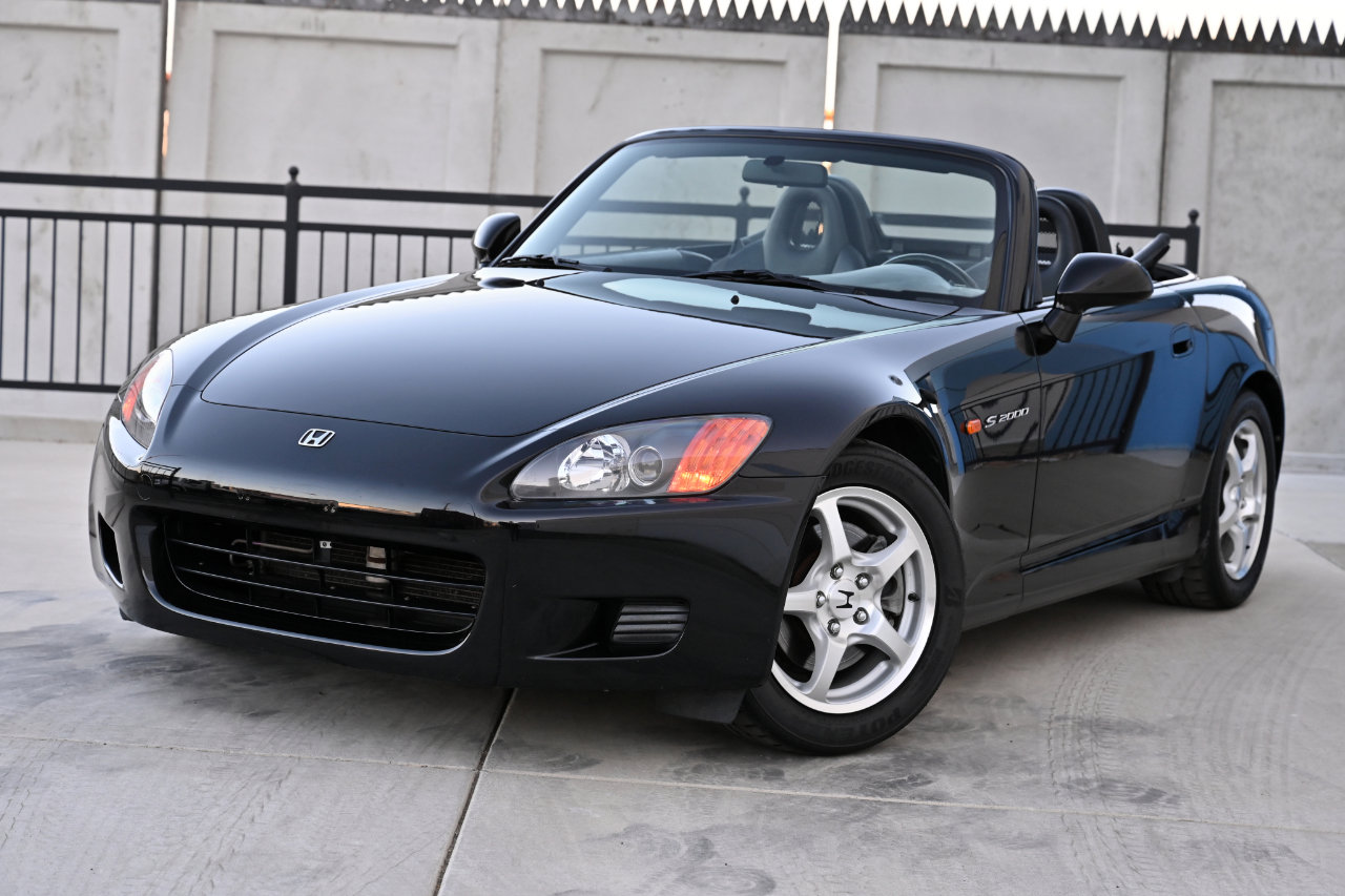Used 2001 Honda S2000 image 3