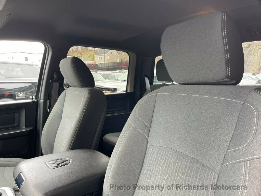Used 2022 RAM 1500 Express w/ Ceramic Grey Express Package AWD/4WD image 14