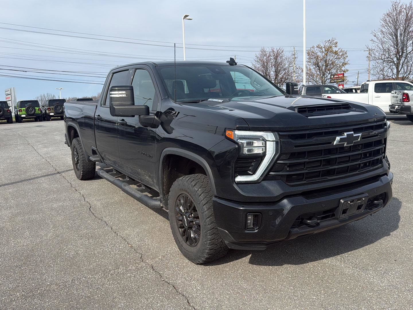 Used 2024 Chevrolet Silverado 2500 LTZ w/ LTZ Plus Package image 1