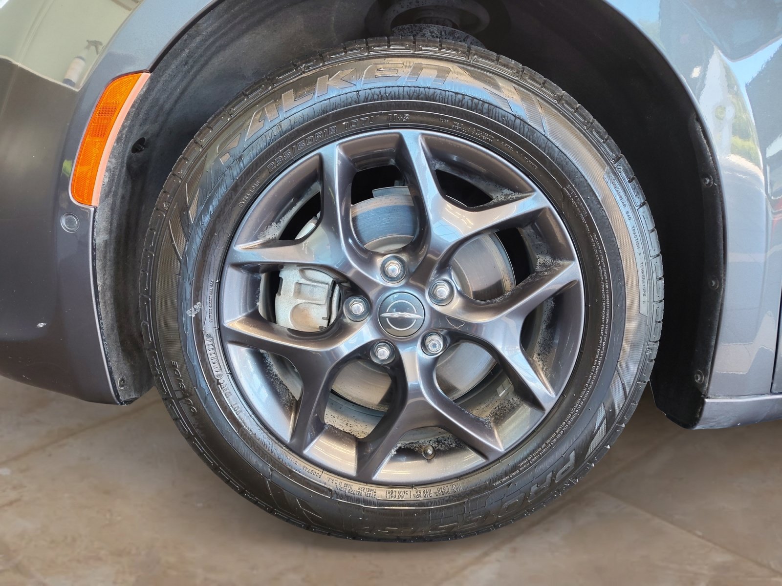 Used 2019 Chrysler Pacifica Limited w/ Advanced Safetytec Group FWD image 29