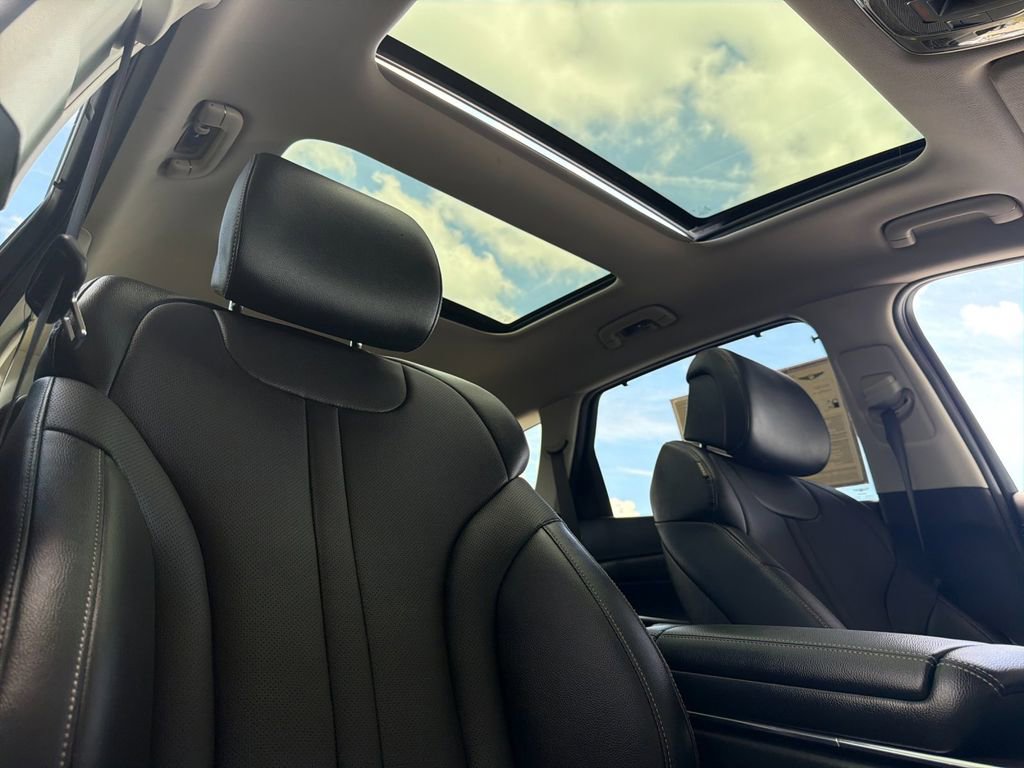 Used 2025 Genesis GV80 2.5T Select image 18