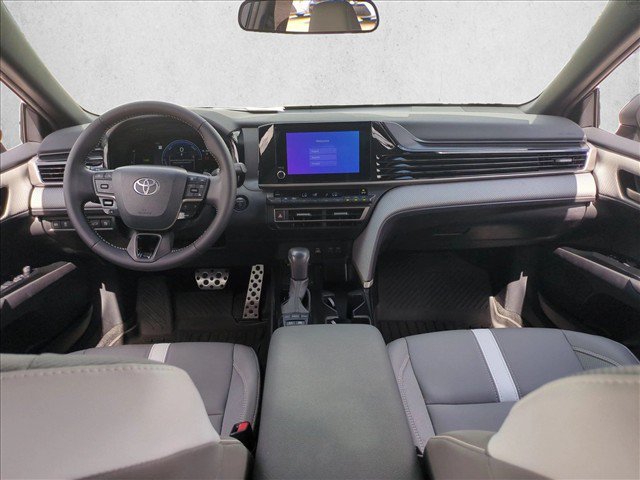 Certified 2025 Toyota Camry SE FWD image 17