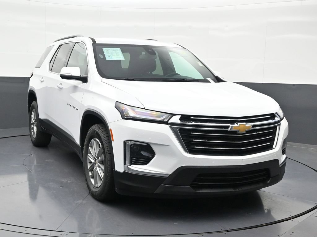 Used 2023 Chevrolet Traverse LT image 8