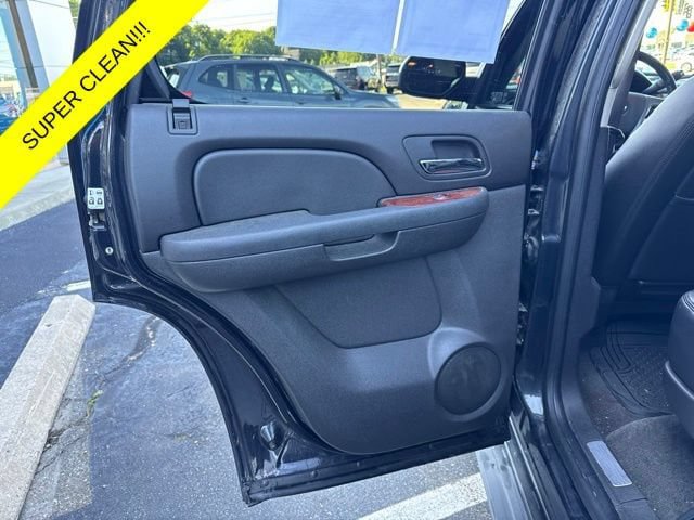 Used 2012 Chevrolet Tahoe LTZ AWD/4WD image 23