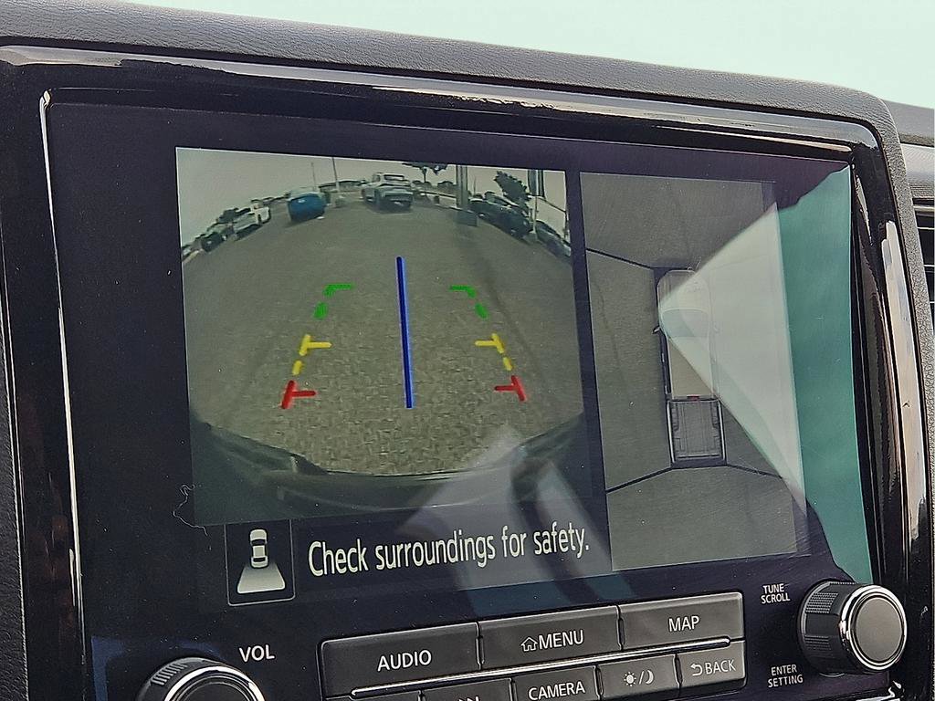 Used 2023 Nissan Frontier PRO-4X w/ Pro Convenience Package image 16