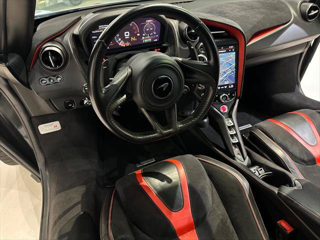 Used 2020 McLaren 720S Luxury RWD image 13