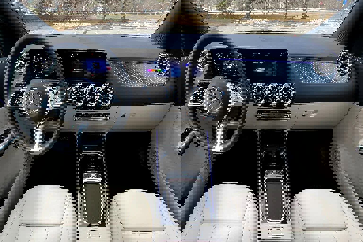 New 2025 Mercedes-Benz GLA 250 GLA 250 image 5