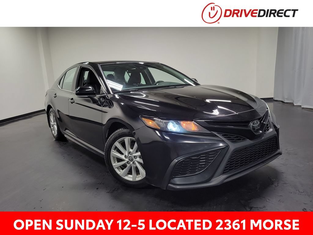 Used 2024 Toyota Camry SE