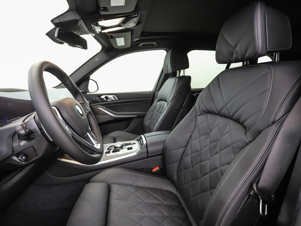 New 2026 BMW X5 xDrive50e AWD/4WD image 11