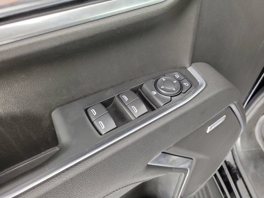 Used 2025 Chevrolet Silverado 1500 RST w/ Convenience Package II AWD/4WD image 18