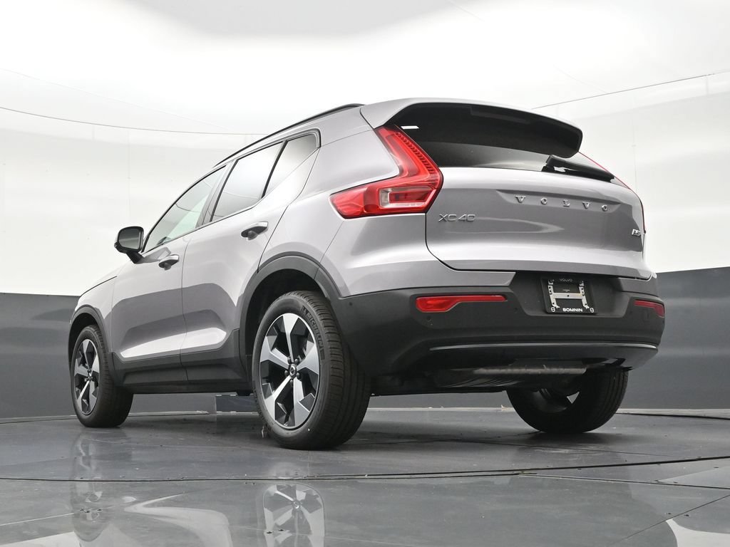 New 2026 Volvo XC40 B5 Plus w/ Climate Package AWD/4WD image 23