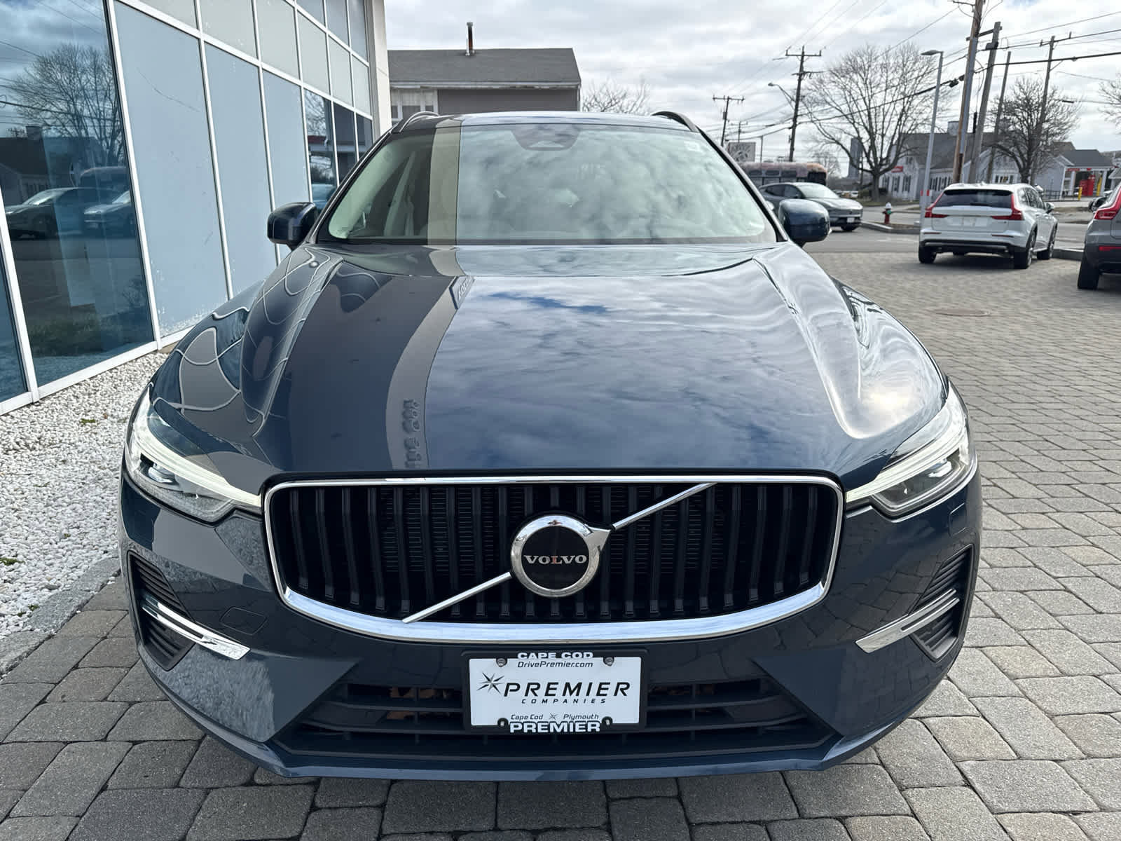 Used 2023 Volvo XC60 B5 Core w/ Climate Package image 35