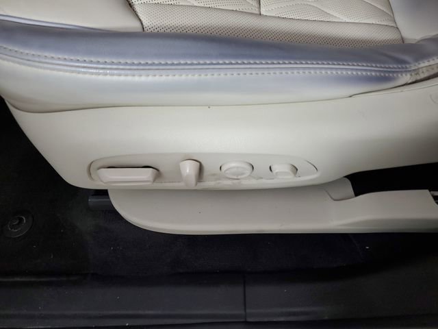 Used 2023 Buick Enclave Avenir w/ Avenir Technology Package AWD/4WD image 25
