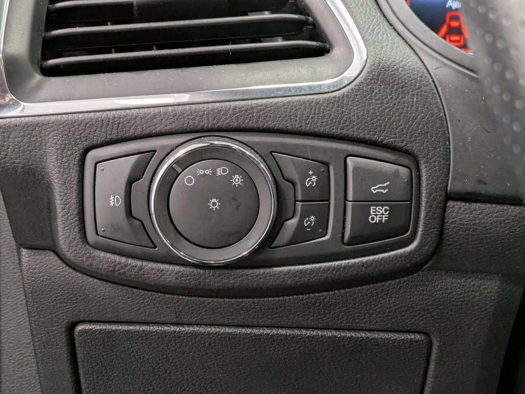 Used 2022 Ford Edge ST w/ Equipment Group 401A image 20