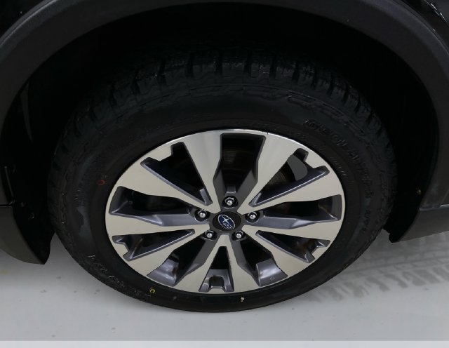 Used 2018 Subaru Outback 3.6R Touring w/ Protection Package #1 AWD/4WD image 17
