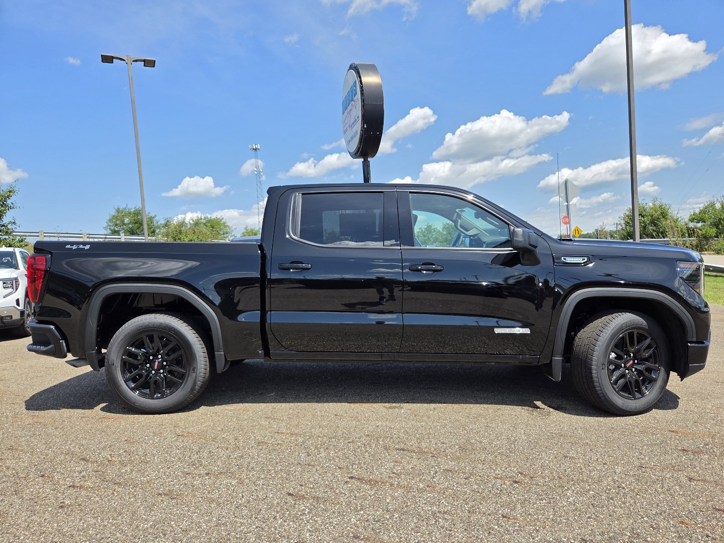 New 2026 GMC Sierra 1500 Elevation AWD/4WD image 20