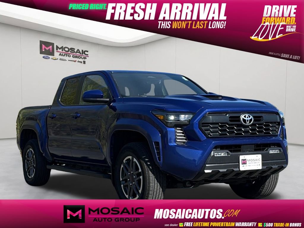 Used 2024 Toyota Tacoma TRD Sport AWD/4WD image 1
