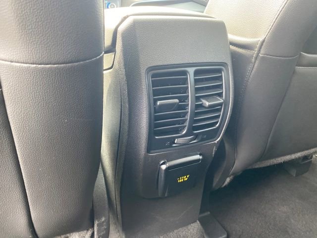 Used 2017 Ford Escape Titanium w/ Canadian Touring Package image 19