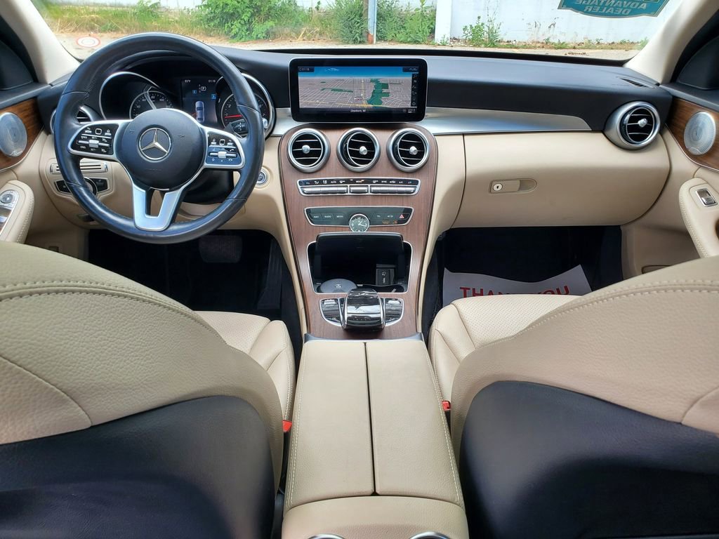 Used 2019 Mercedes-Benz C 300 4MATIC Sedan image 14