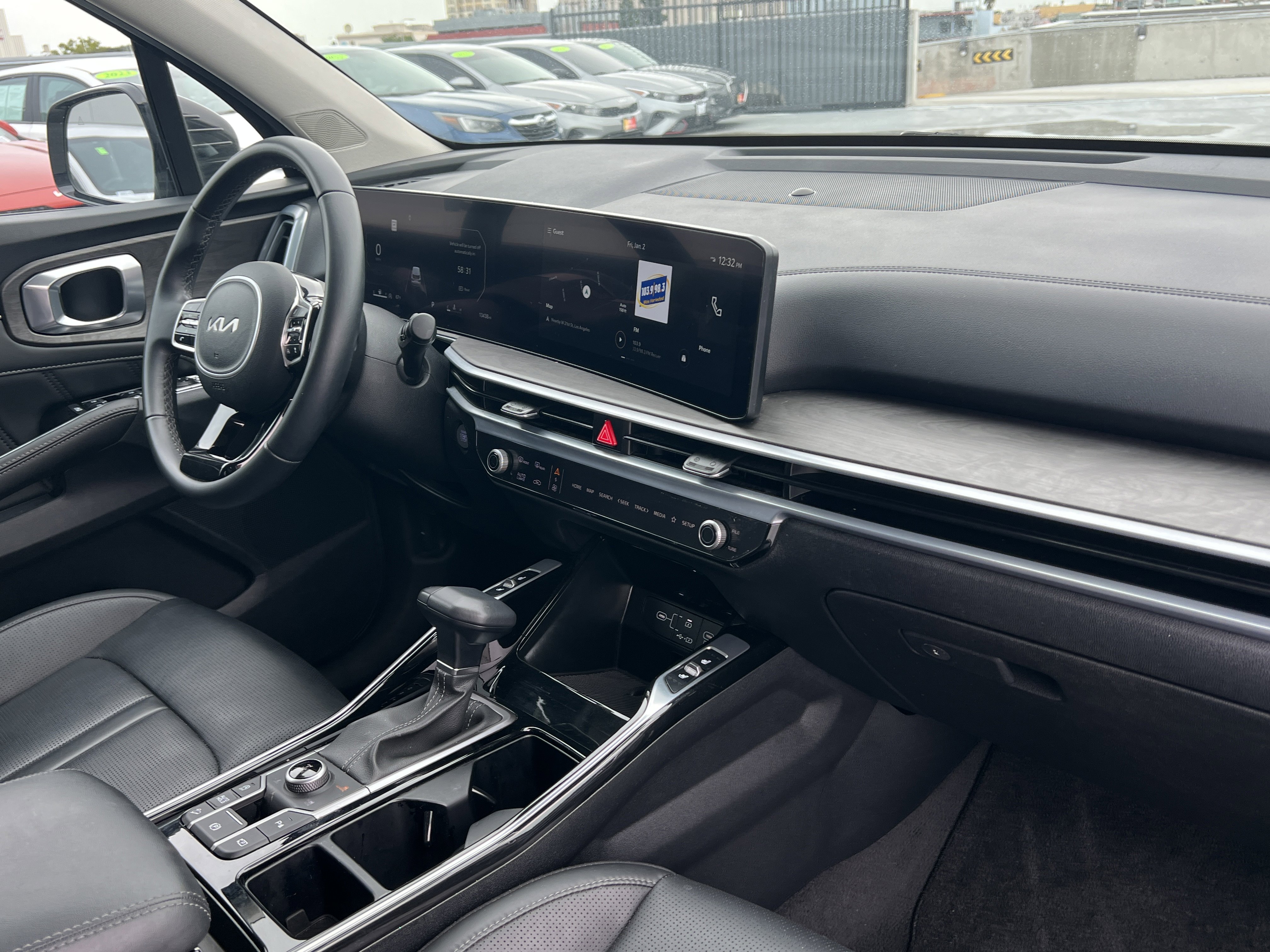 Certified 2024 Kia Sorento SX image 13