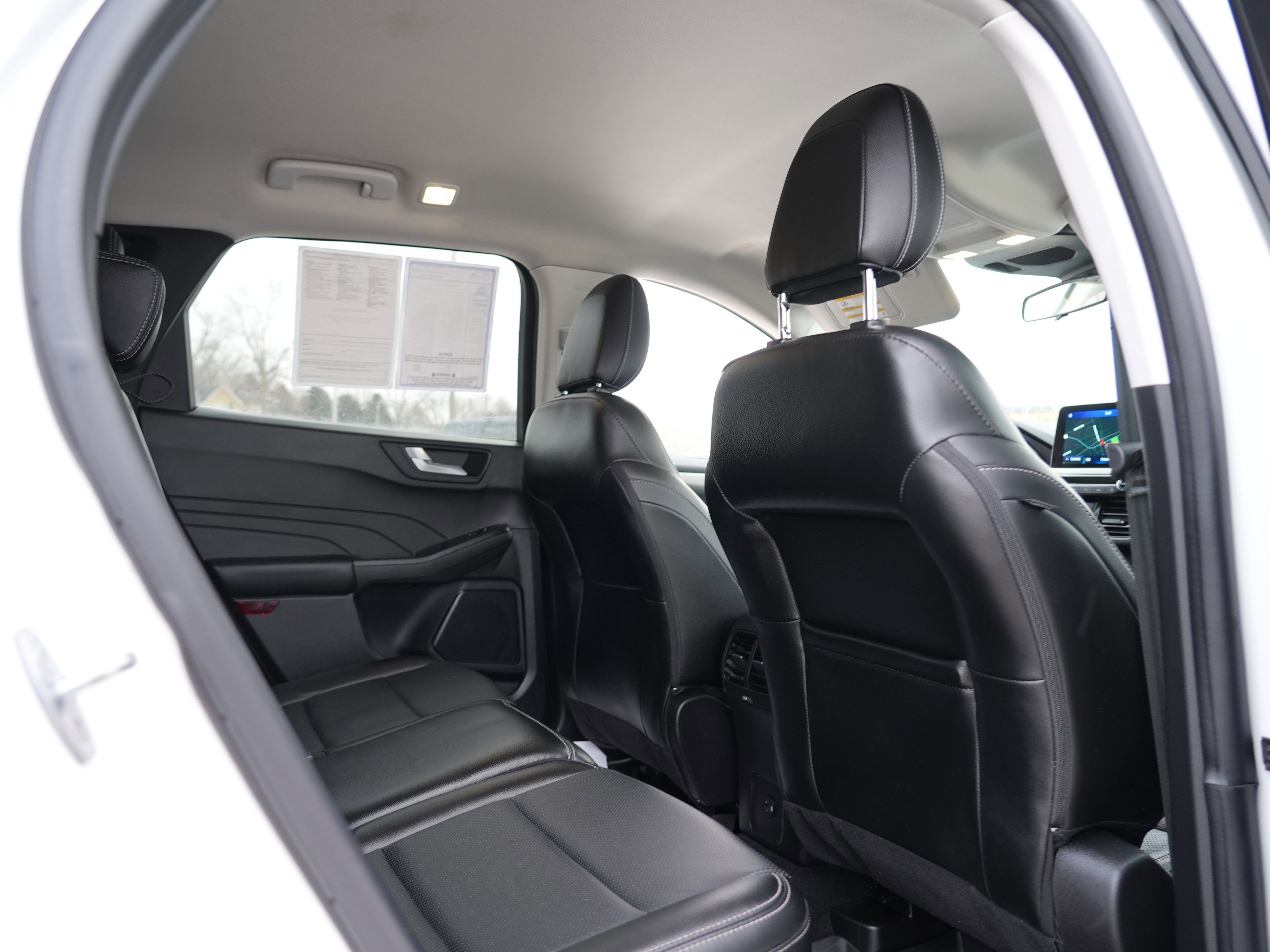 Used 2022 Ford Escape SEL image 27