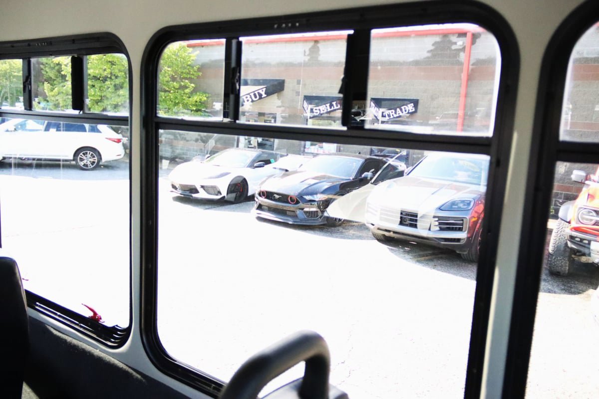 Used 2022 Mercedes-Benz Sprinter 3500 image 18