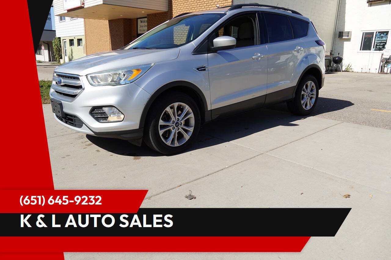 Used 2017 Ford Escape SE w/ Equipment Group 201A AWD/4WD image 1