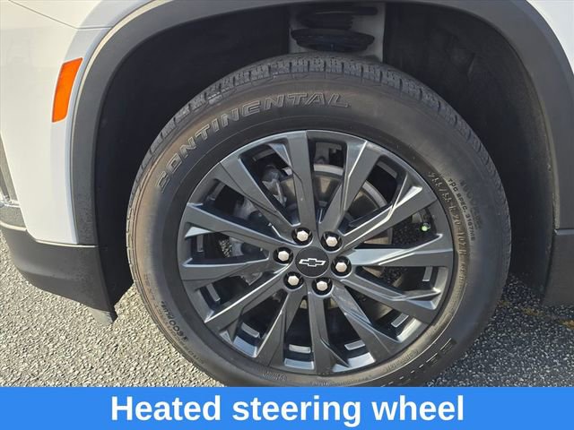 Used 2023 Chevrolet Traverse RS image 16