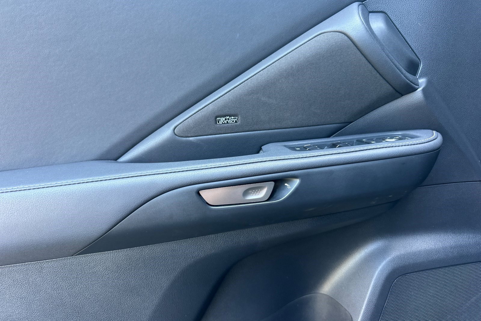Certified 2025 Lexus TX 500h AWD w/ Technology Package image 12