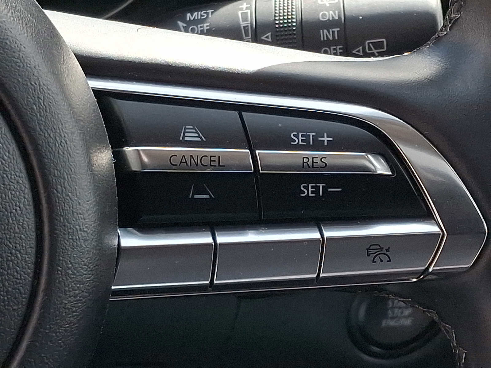 Certified 2023 MAZDA CX-30 AWD 2.5 S w/ Premium Package image 24