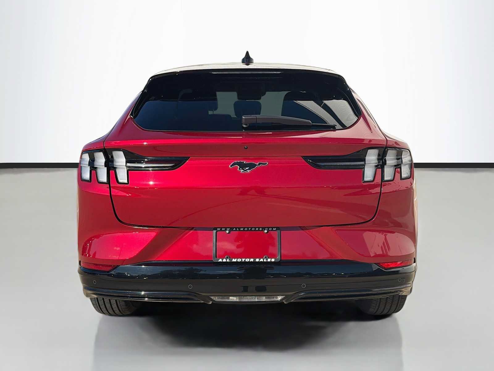Used 2024 Ford Mustang Mach-E Premium AWD/4WD image 4