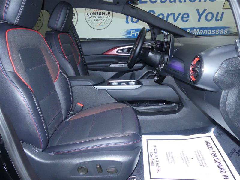 Used 2024 Chevrolet Equinox EV RS AWD/4WD image 8