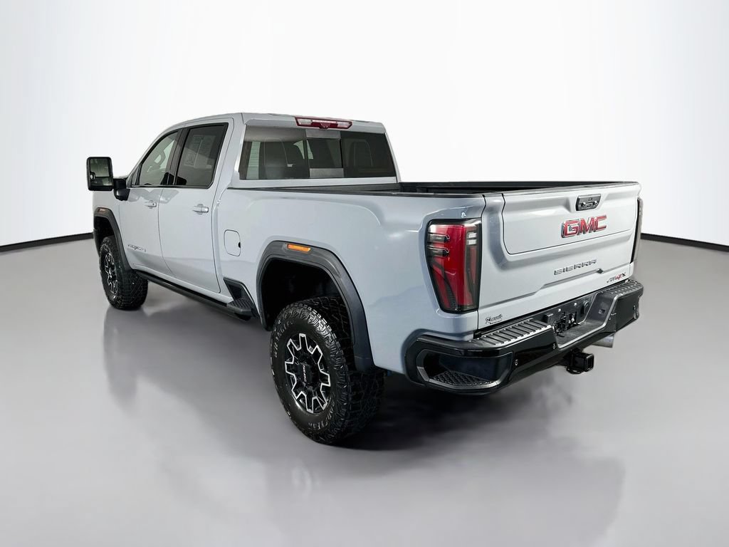 Used 2024 GMC Sierra 2500 AT4X AWD/4WD image 5