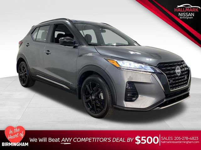 Used 2024 Nissan Kicks SR image 1