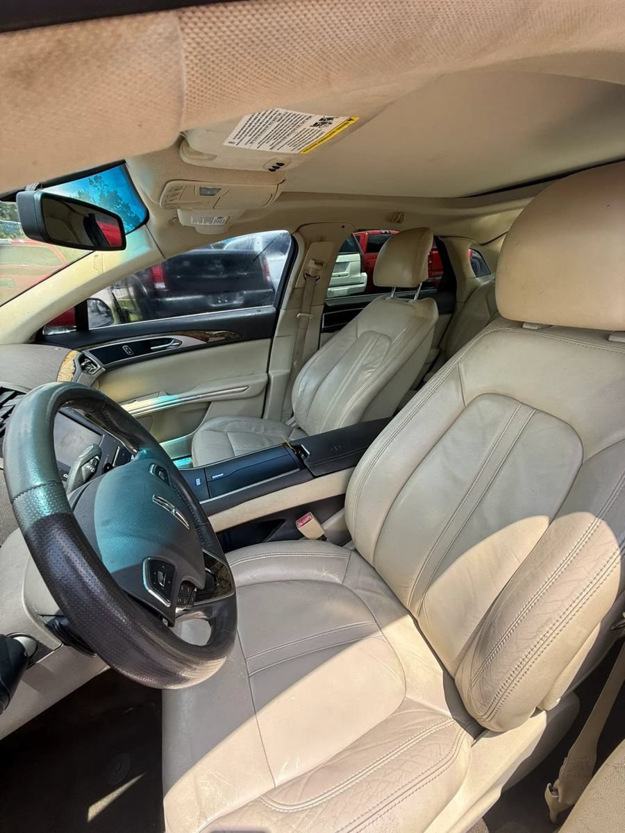 Used 2013 Lincoln MKZ AWD image 12