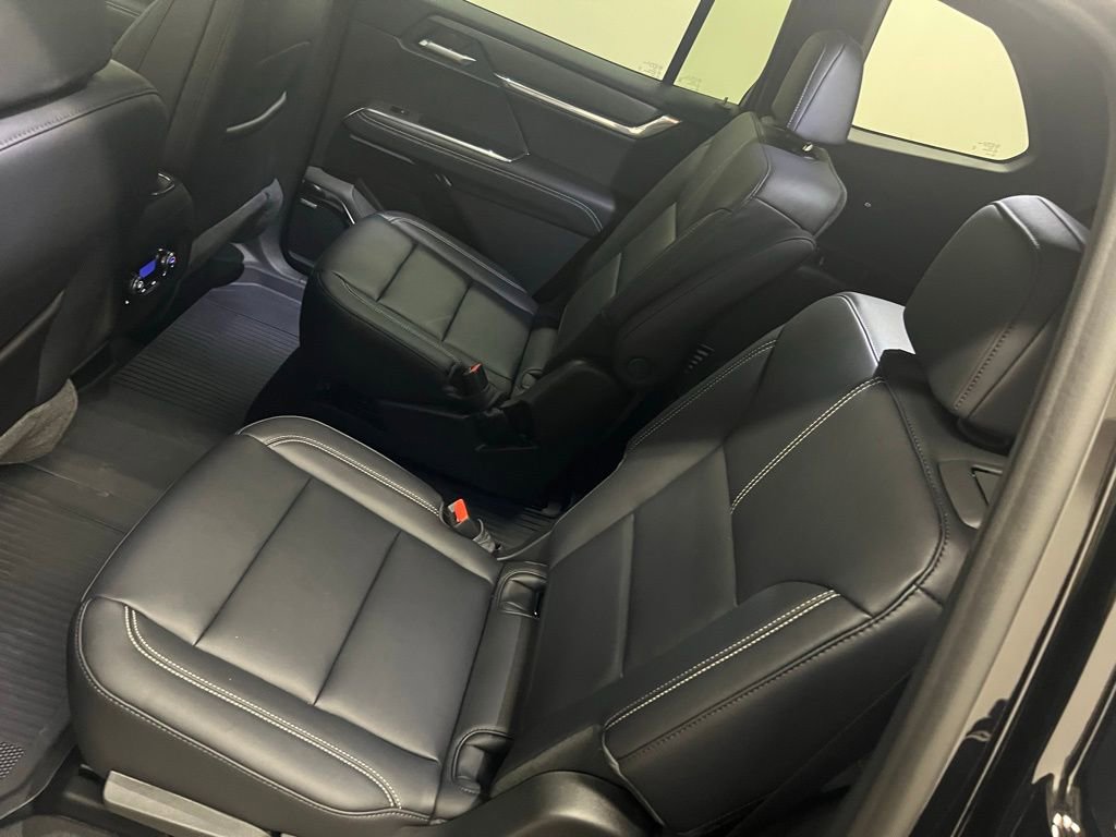 New 2026 GMC Acadia Elevation w/ Elevation Premium Package image 24