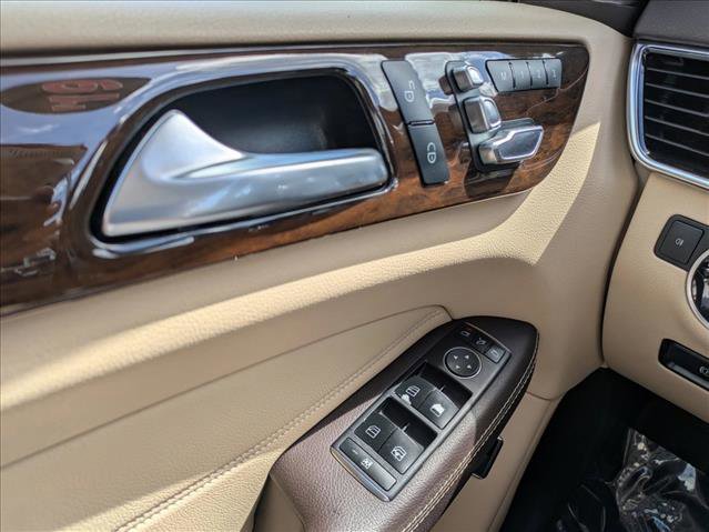 Used 2019 Mercedes-Benz GLS 450 4MATIC image 19