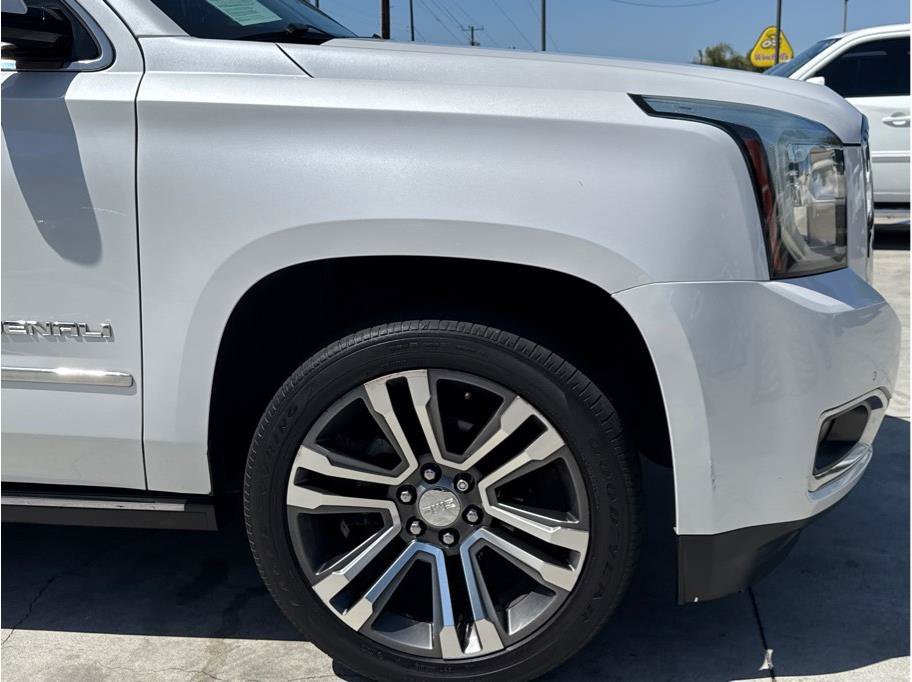 Used 2019 GMC Yukon Denali w/ Denali Ultimate Package RWD image 44
