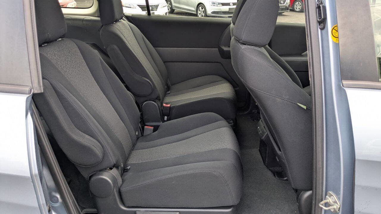 Used 2012 MAZDA MAZDA5 Sport image 21