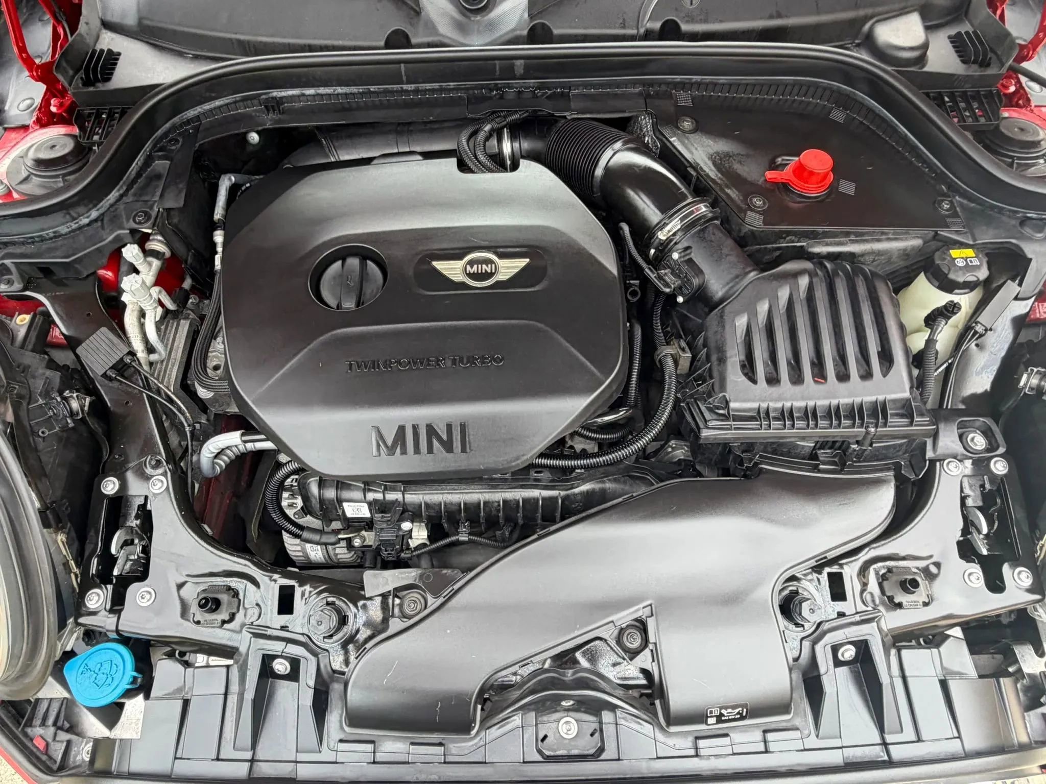 Used 2017 MINI Cooper 4-Door Hardtop FWD image 36