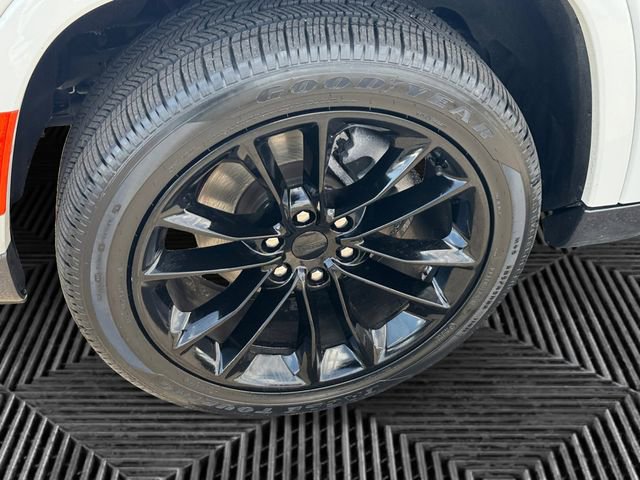 Certified 2022 Jeep Grand Wagoneer Series III image 10