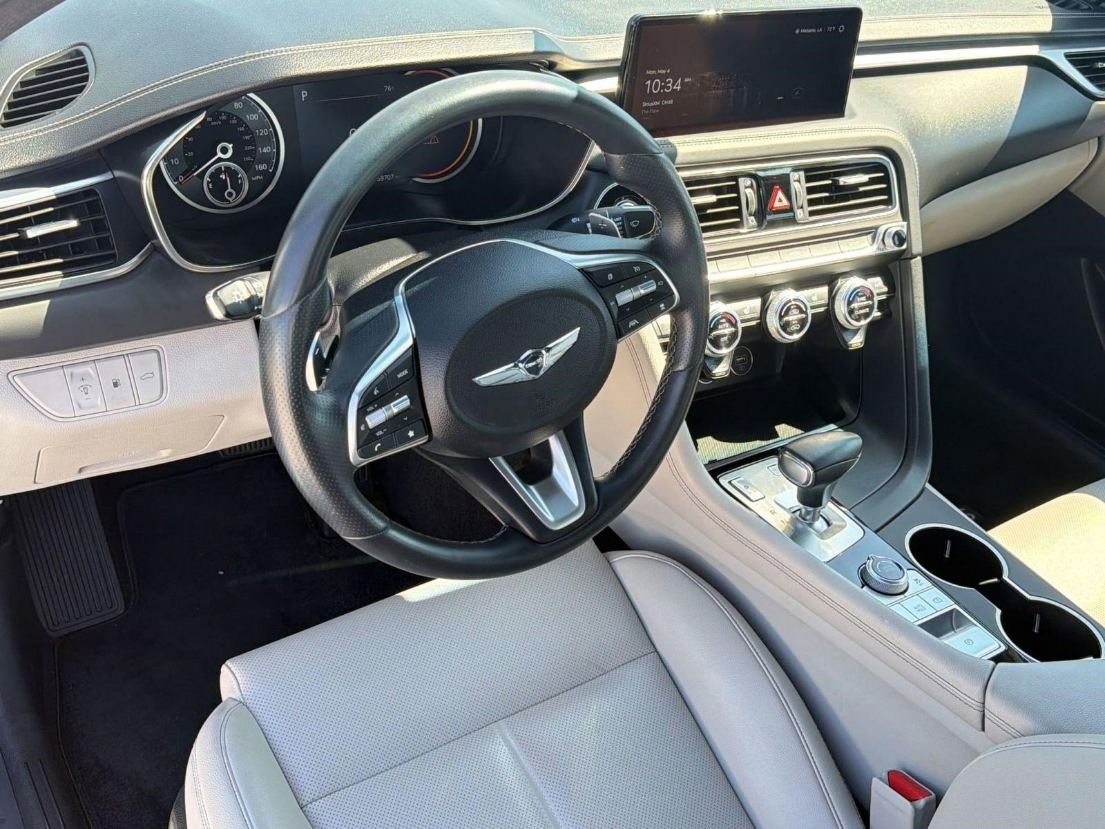 Used 2022 Genesis G70 2.0T RWD image 4