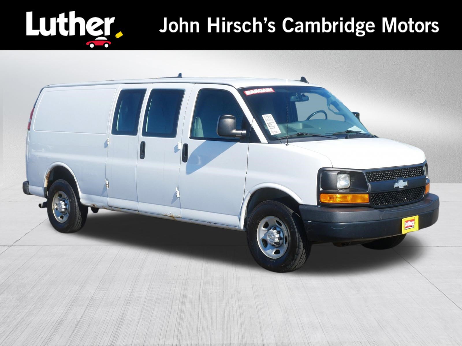 Used 2016 Chevrolet Express 3500 Extended RWD image 1