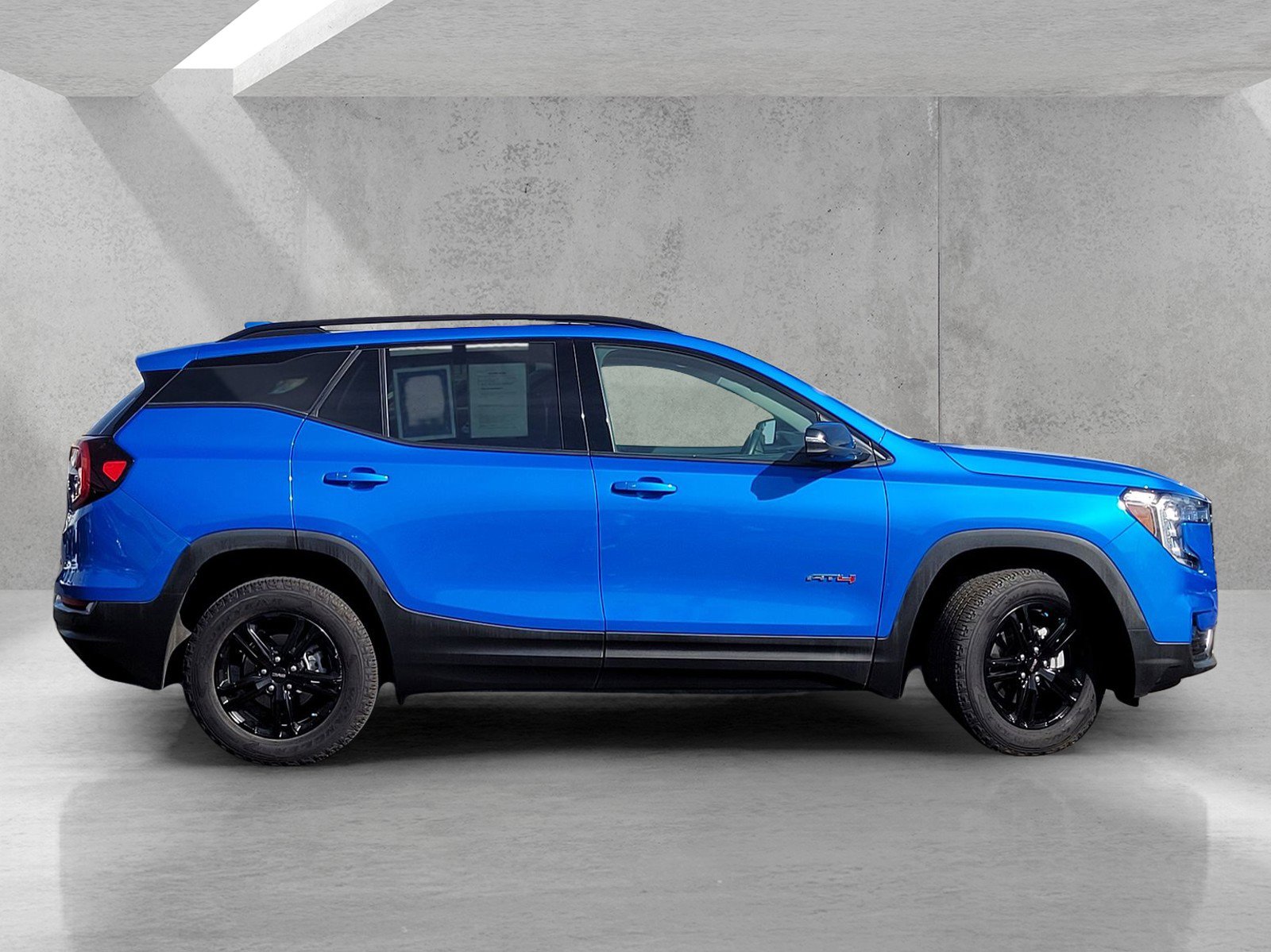 Used 2024 GMC Terrain AT4 w/ Infotainment Package II image 3