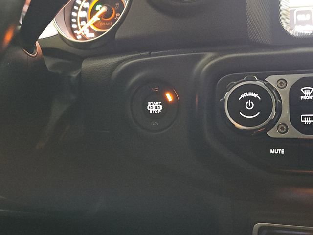 Used 2022 Jeep Wrangler Unlimited Sahara w/ LED Lighting Group image 18