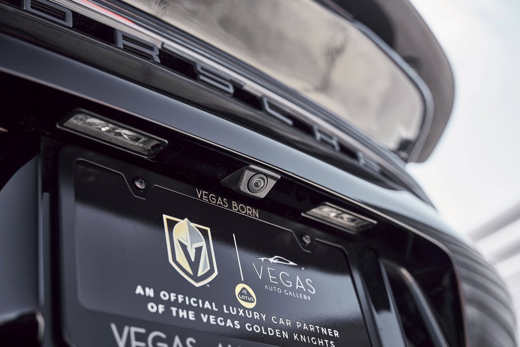 Used 2022 Porsche 911 Carrera 4 GTS w/ Premium Package image 16