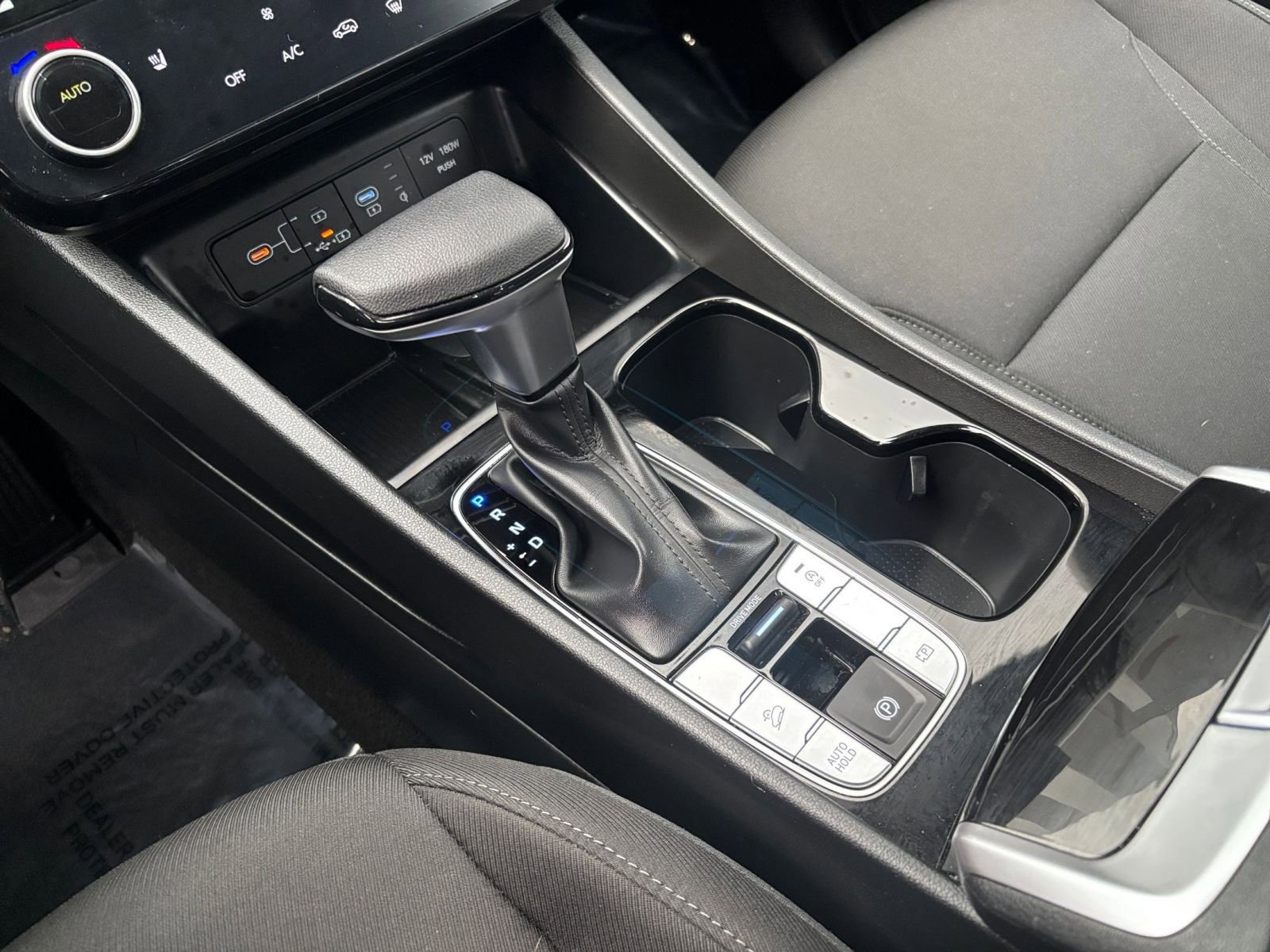 Used 2025 Hyundai Tucson SEL FWD image 41
