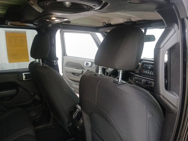 Used 2023 Jeep Gladiator Sport AWD/4WD image 18